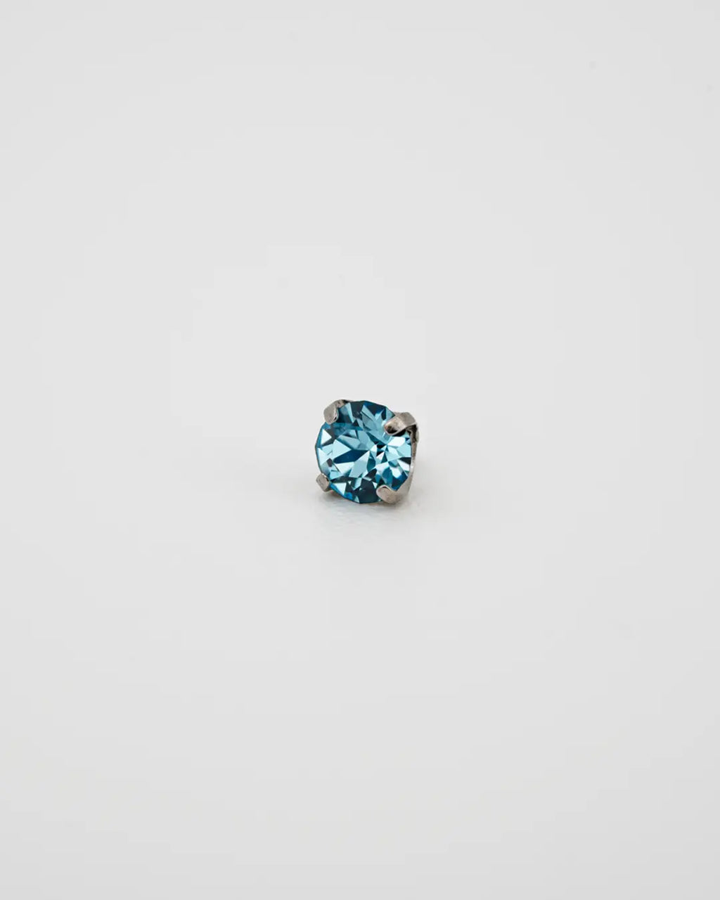 Bijou Crystal Paradise Shine Austrian Crystal 16G Titanium Labret