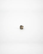 Bijou Greige Austrian Crystal 16G Titanium Labret