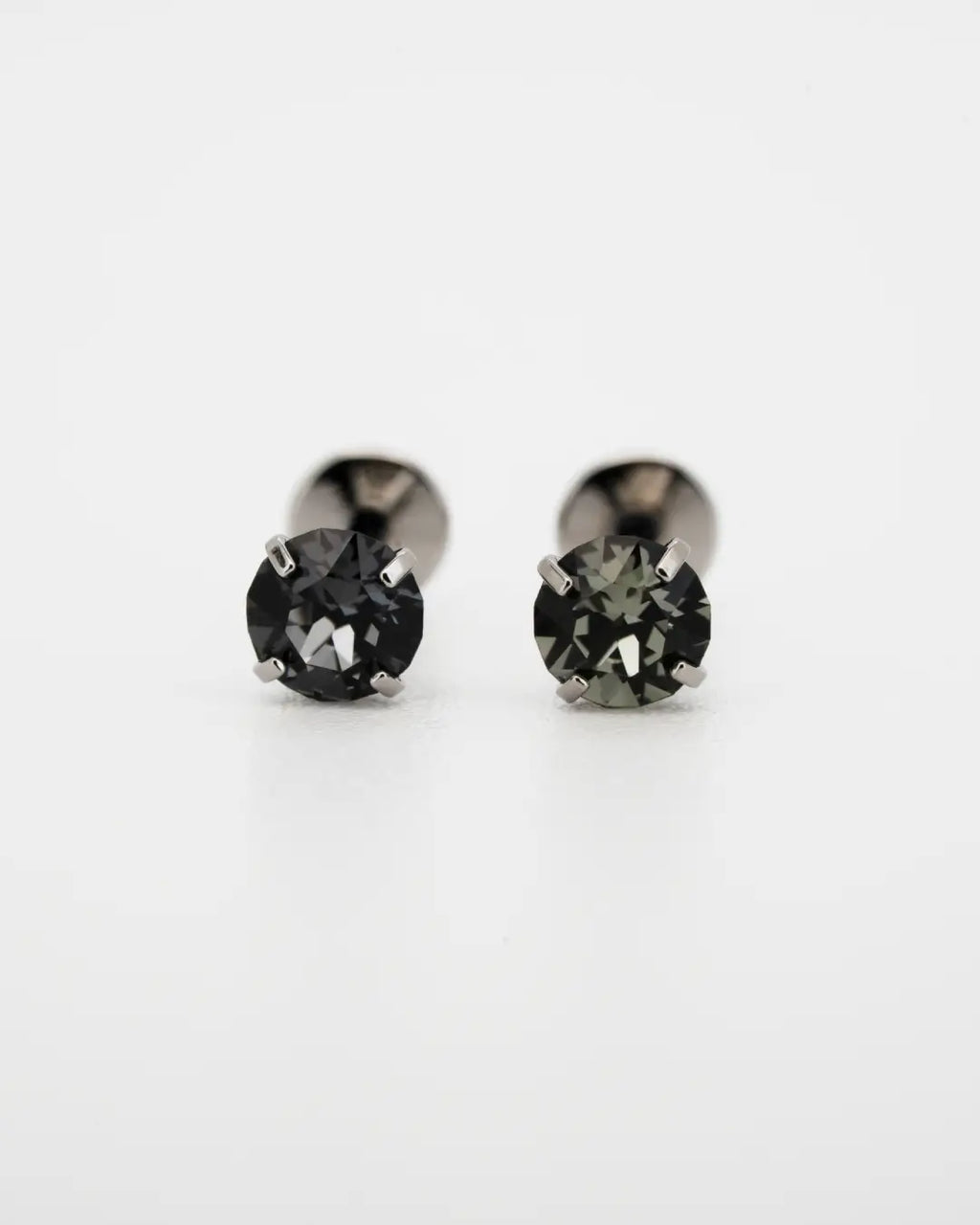 Cira Austrian Crystal 16G ASTM F136 Implant Grade Titanium Earring Internally Threaded