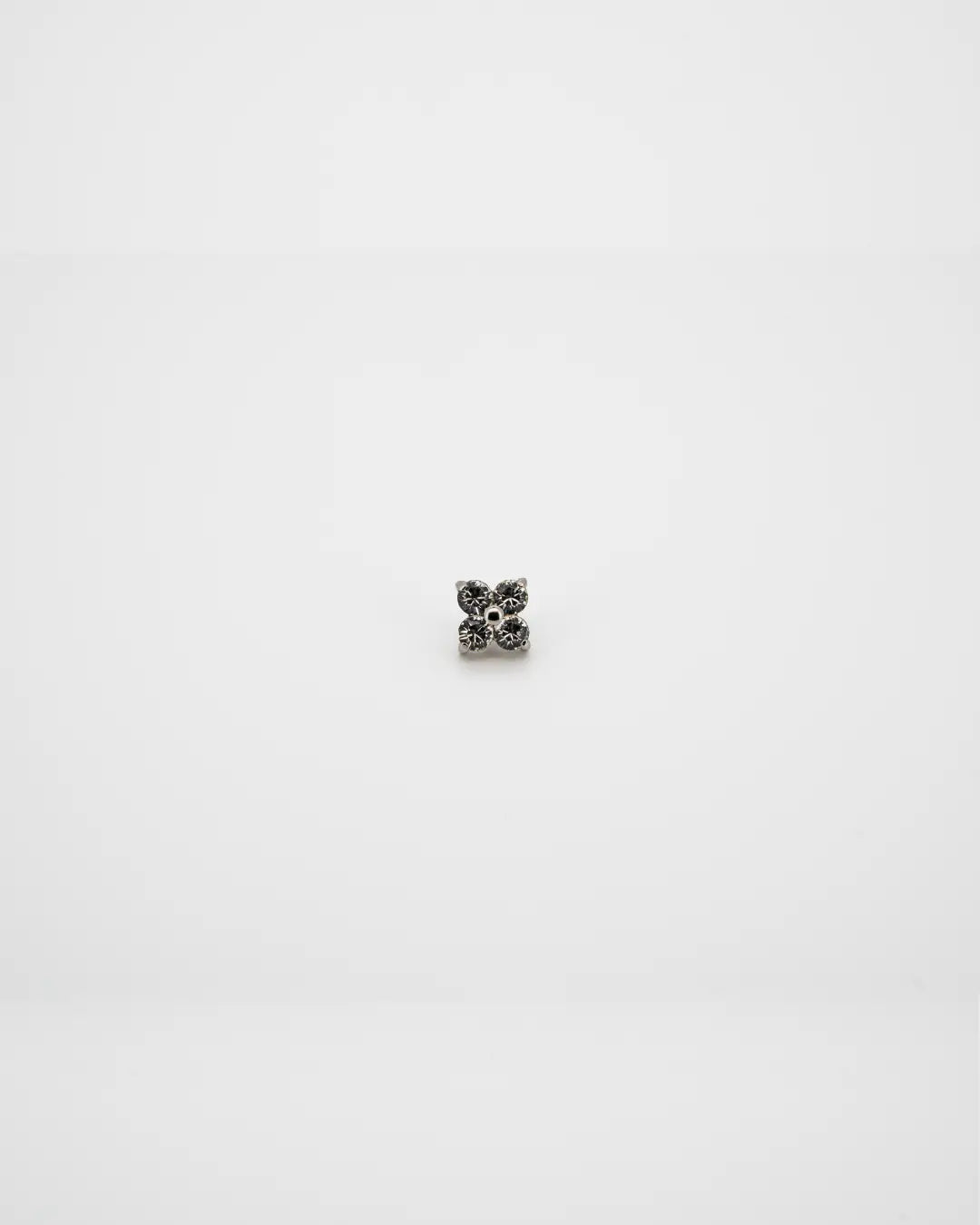 Dvara Crystal Four Leaf Austrian Crystal 16G Titanium Labret