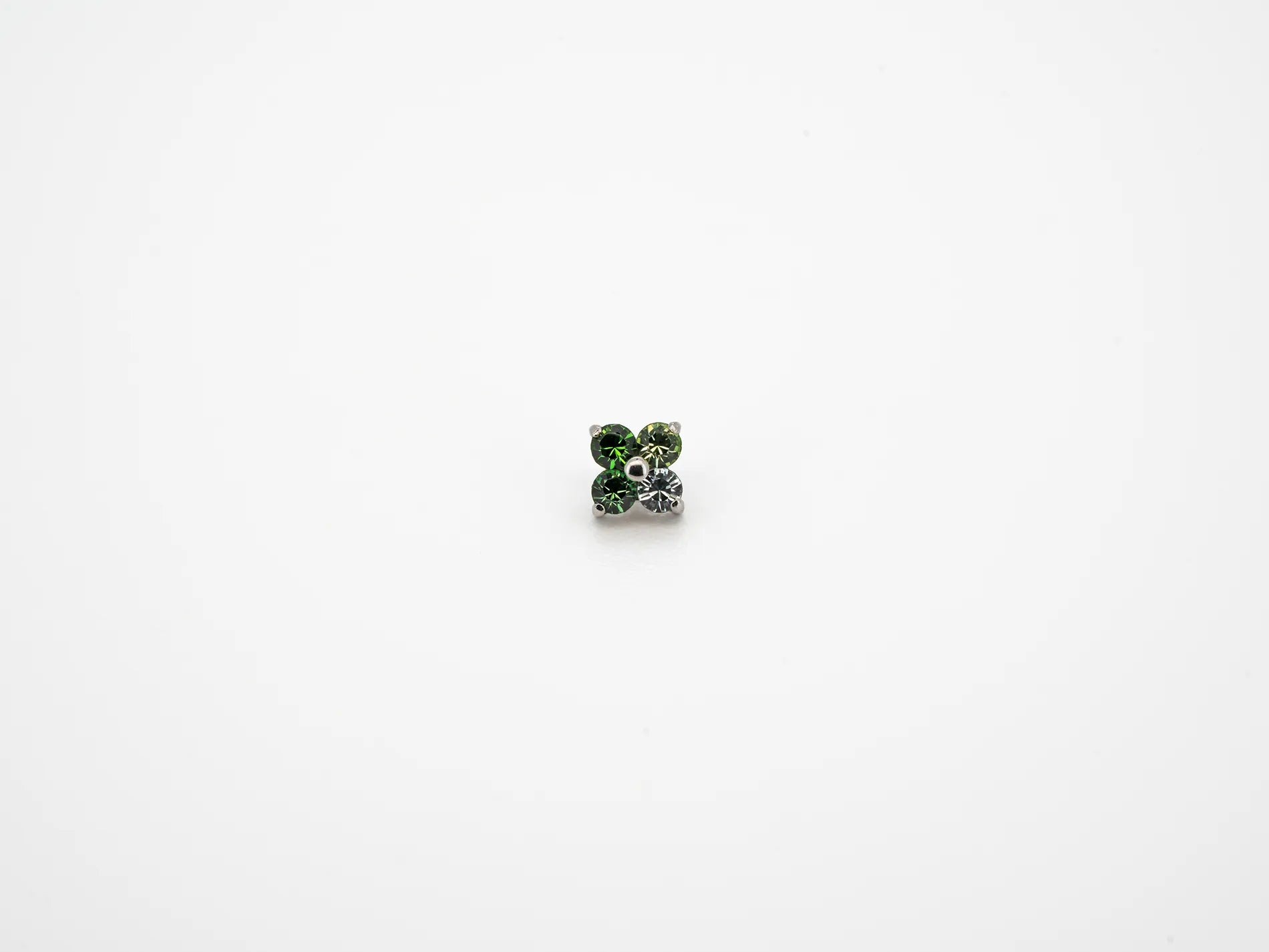 Dvara Jade Meadow Four Leaf Austrian Crystal 16G Titanium Labret