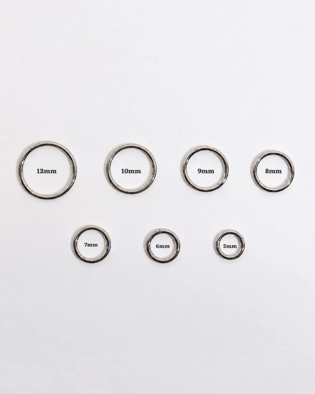 Yumiko Basic Clicker 16G ASTM F136 Titanium